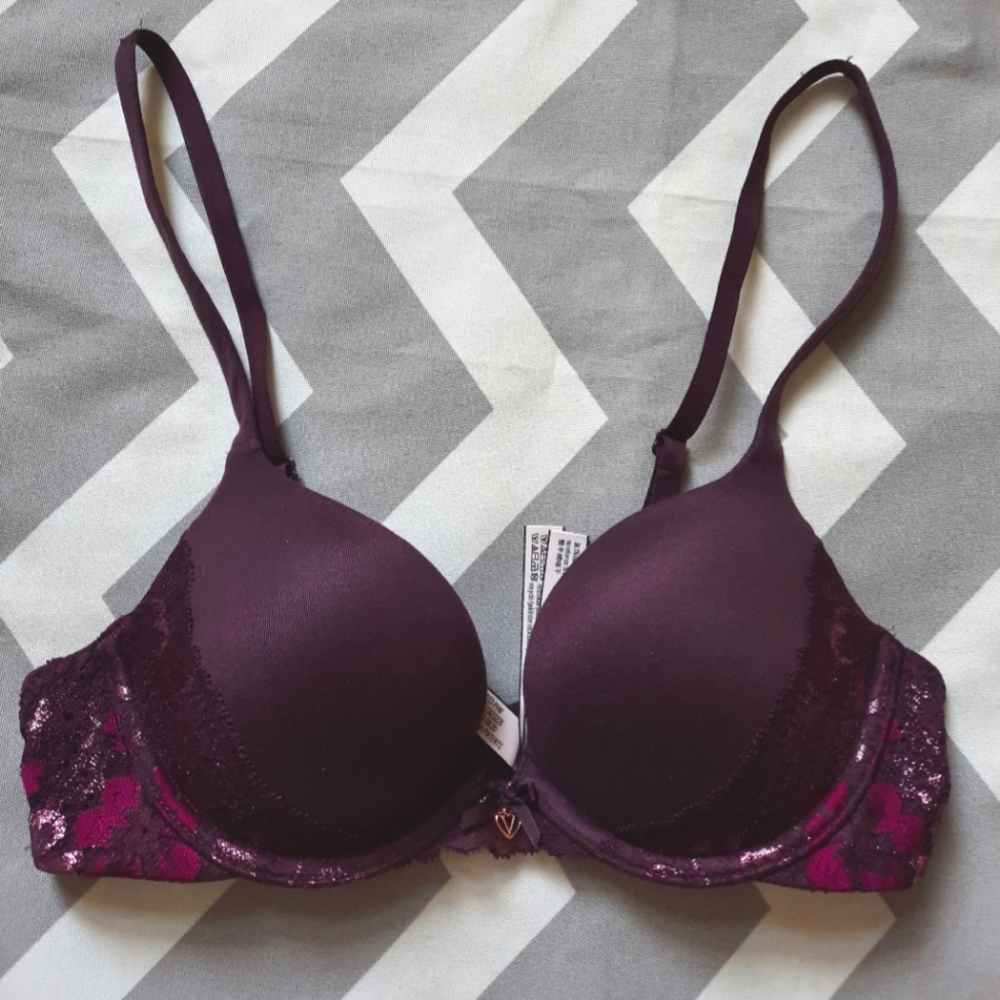 Victoria secret push up bra 32b